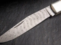 Trapper Asbach Uralt Damast -Böker boeker manufaktur solingen trapper asbach uralt damast 116004dam 9 1280x1280